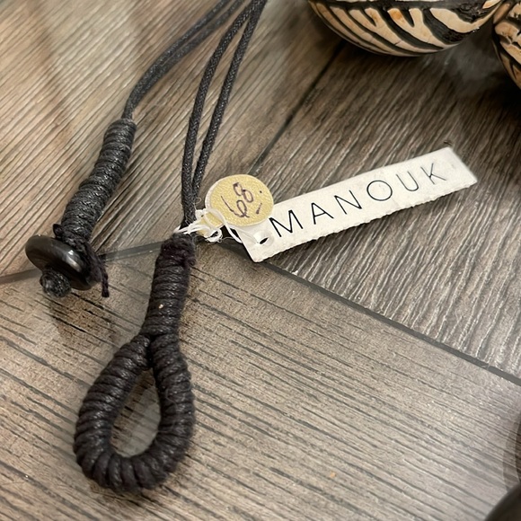 Boutique Style Manouk Large Seed Pod Necklace Zebra Strips Asymmetrical Design - Picture 4 of 16